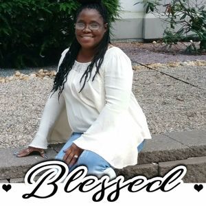 Meet your Posher, Terrie